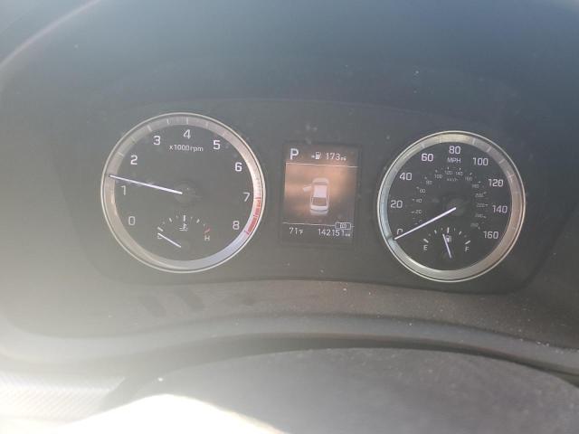 Photo 9 from auction – 2018 HYUNDAI SONATA SE with VIN 5NPE24AF2JH705347
