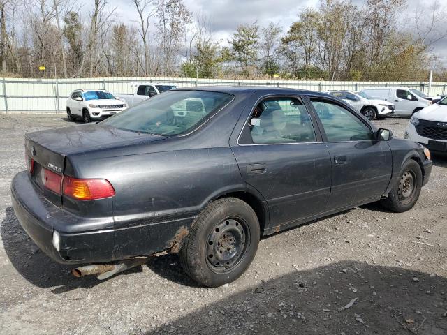Photo 3 from auction – 2000 TOYOTA CAMRY with VIN 4T1BG22K6YU973494