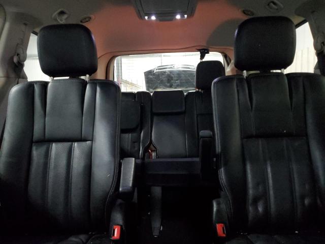 Photo 10 from auction – 2012 CHRYSLER TOWN & COU with VIN 2C4RC1BG8CR239921