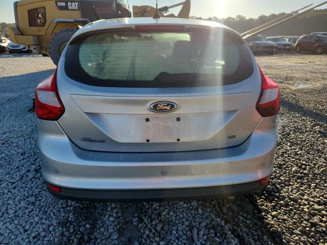 Photo 6 from auction – 2014 FORD FOCUS with VIN 1FADP3K2XEL230220