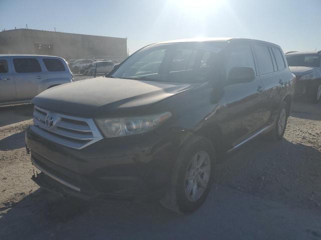 TOYOTA HIGHLANDER 2011 with VIN 5TDZK3EH8BS028713 - Photo from auction