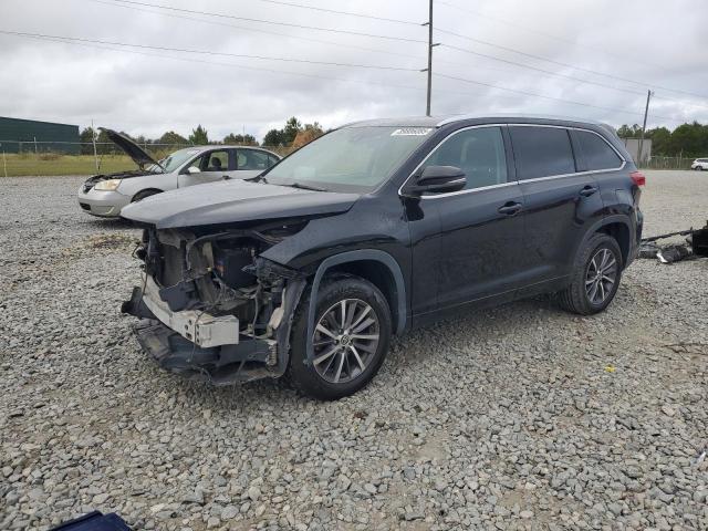 TOYOTA HIGHLANDER 2017 with VIN 5TDKZRFH0HS526024 - Photo from auction