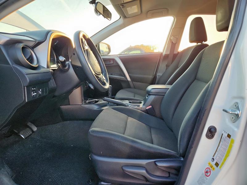 Photo 7 from auction – 2016 TOYOTA RAV4 LE with VIN JTMZFREV8GJ095362