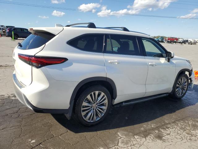 صورة رقم 3 من المزاد - 2020 TOYOTA HIGHLANDER مع VIN 5TDFZRBH8LS021879