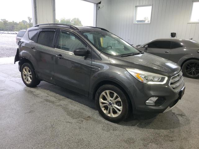 Photo 4 from auction – 2017 FORD ESCAPE SE with VIN 1FMCU9G90HUA68020