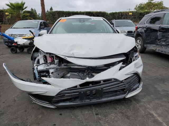 Photo 5 from auction – 2022 TOYOTA CAMRY LE with VIN 4T1C31AK1NU033370