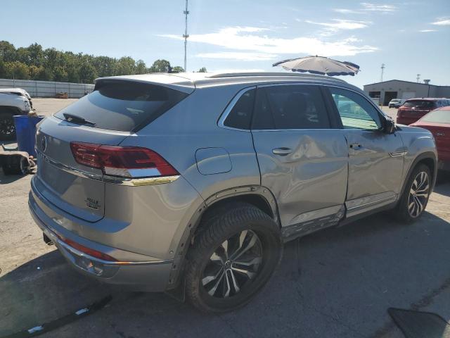 Photo 3 from auction – 2021 VOLKSWAGEN ATLAS CROS with VIN 1V2FE2CA2MC200702