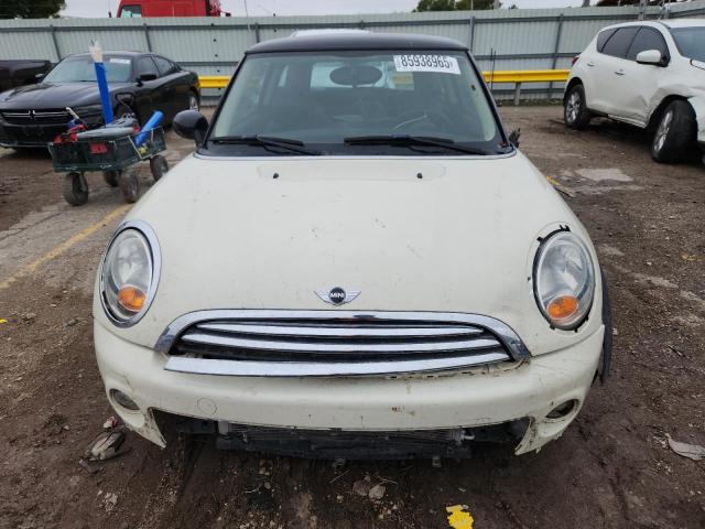 Photo 5 from auction – 2011 MINI COOPER with VIN WMWSU3C56BT098164