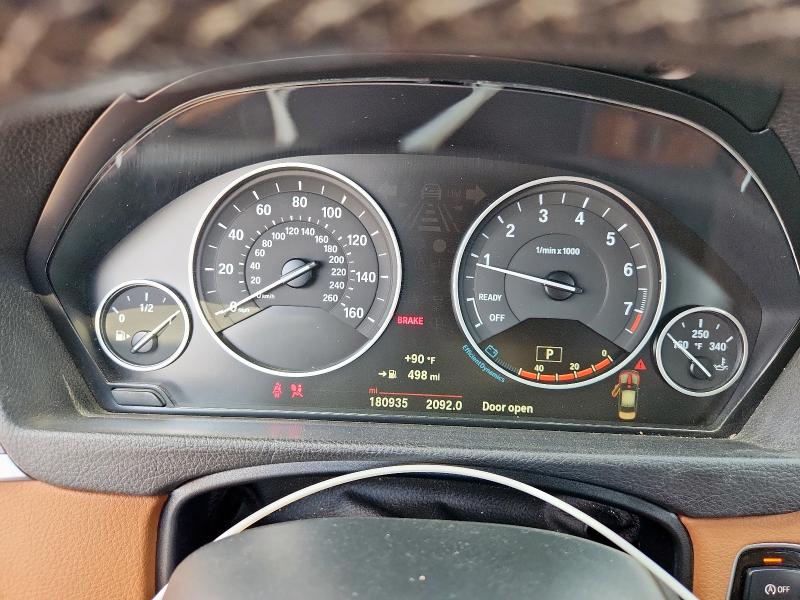 Zdjęcie 9 z aukcji – 2016 BMW 328 I z VIN WBA8E9C56GK643660