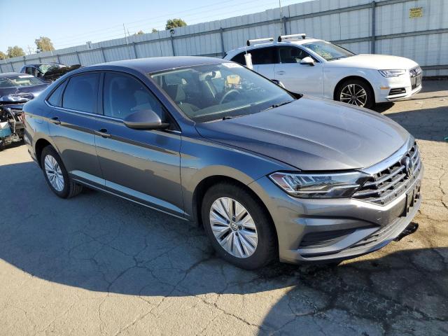 Photo 4 from auction – 2019 VOLKSWAGEN JETTA S with VIN 3VWC57BU7KM028009