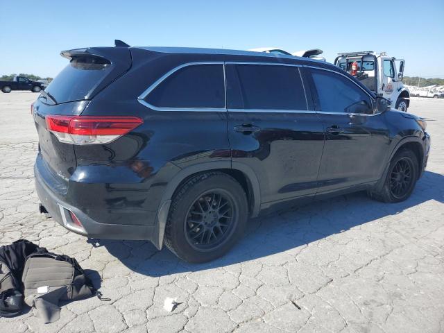 Photo 3 from auction – 2018 TOYOTA HIGHLANDER with VIN 5TDDZRFHXJS847146