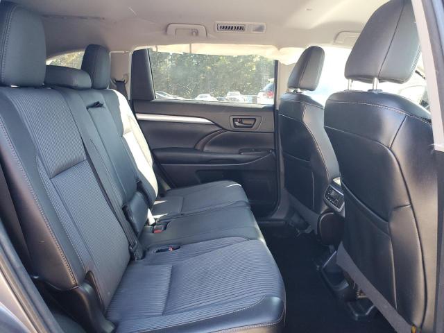 Photo 11 from auction – 2016 TOYOTA HIGHLANDER with VIN 5TDZKRFH9GS128876