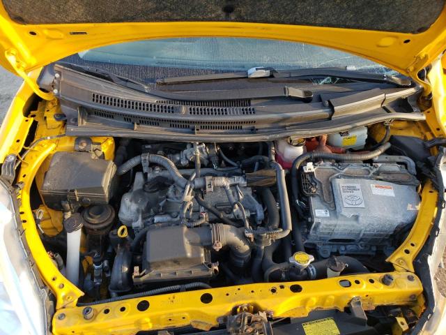 Photo 11 from auction – 2014 TOYOTA PRIUS C with VIN JTDKDTB30E1069519