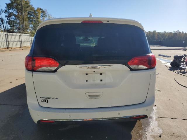 Photo 6 from auction – 2017 CHRYSLER PACIFICA T with VIN 2C4RC1BG4HR541908