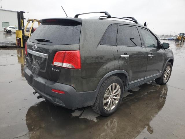 Photo 3 from auction – 2011 KIA SORENTO EX with VIN 5XYKUDA22BG164481
