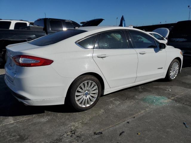 Photo 3 from auction – 2013 FORD FUSION SE with VIN 3FA6P0LU2DR120673