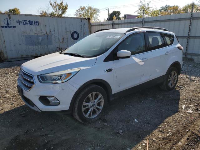 FORD ESCAPE SE 2017 with VIN 1FMCU9GD5HUC38909 - Photo from auction