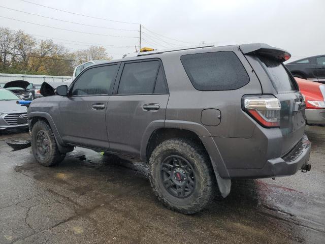 Photo 2 from auction – 2015 TOYOTA 4RUNNER SR with VIN JTEBU5JR6F5268131