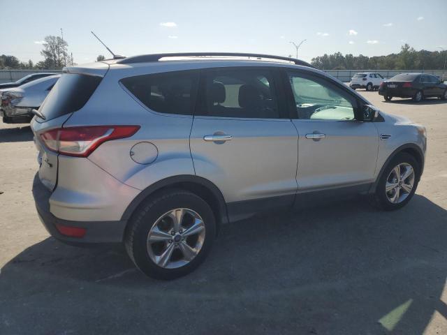Photo 3 from auction – 2014 FORD ESCAPE SE with VIN 1FMCU0GX8EUD50363