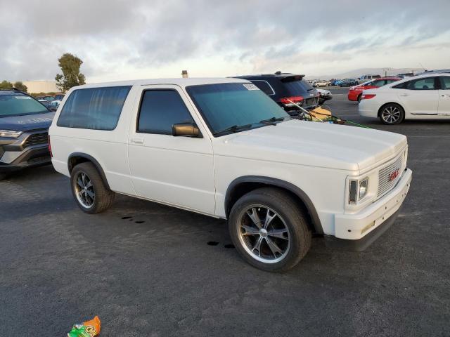 Photo 4 from auction – 1993 GMC TYPHOON with VIN 1GDCT18Z0P0810795