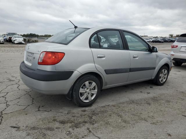 Photo 3 from auction – 2007 KIA RIO BASE with VIN KNADE123476237353