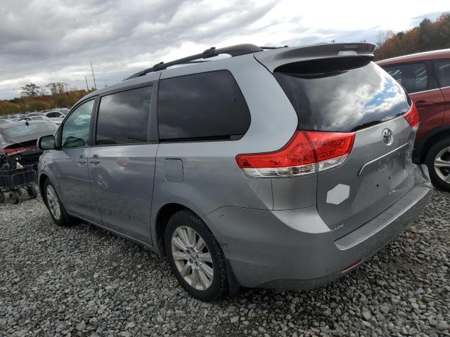 Photo 2 from auction – 2013 TOYOTA SIENNA with VIN 5TDJK3DC6DS057794
