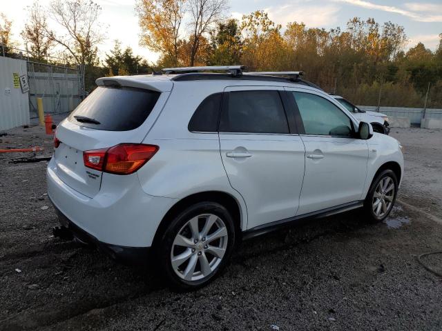 Photo 3 from auction – 2013 MITSUBISHI OUTLANDER with VIN 4A4AP4AU8DE001116