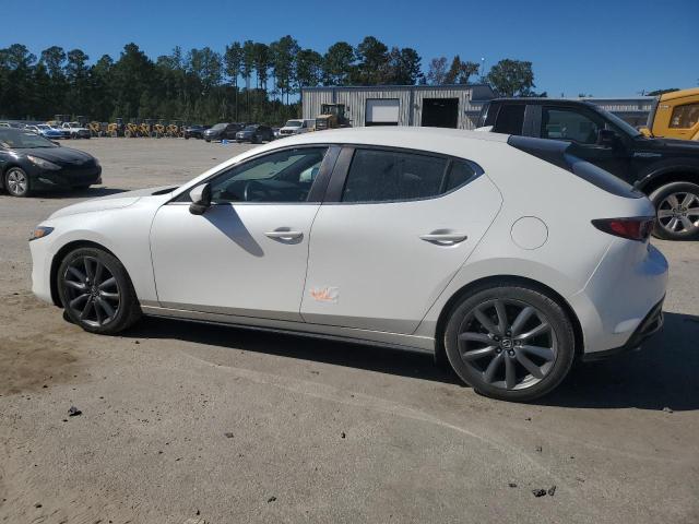 Photo 2 from auction – 2019 MAZDA 3 PREFERRE with VIN JM1BPBMM5K1122721