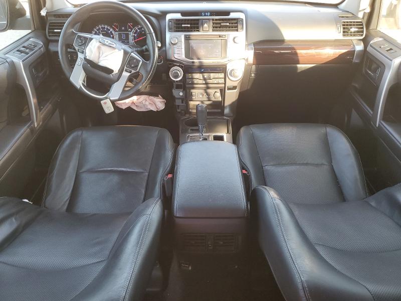 Photo 8 from auction – 2018 TOYOTA 4RUNNER SR with VIN JTEZU5JR0J5178982