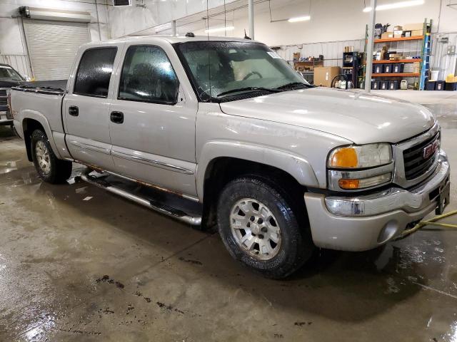 Photo 4 from auction – 2005 GMC NEW SIERRA with VIN 2GTEK13T251348745