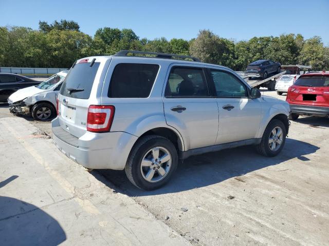 Photo 3 from auction – 2011 FORD ESCAPE XLT with VIN 1FMCU0DG8BKA49250