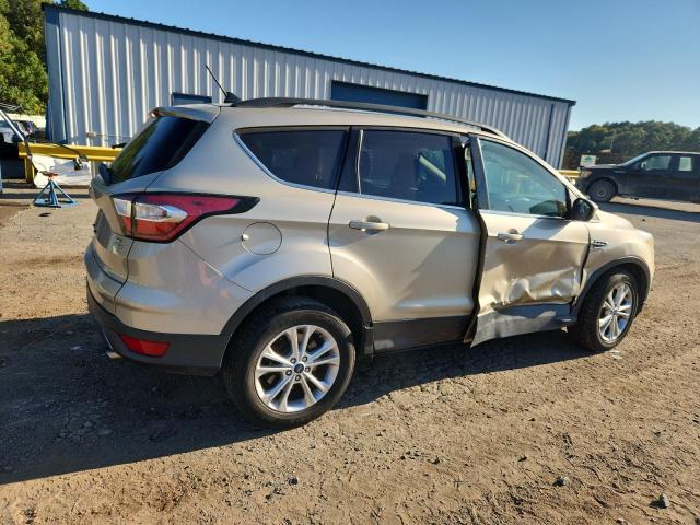 Photo 3 from auction – 2018 FORD ESCAPE SE with VIN 1FMCU9GDXJUA03220