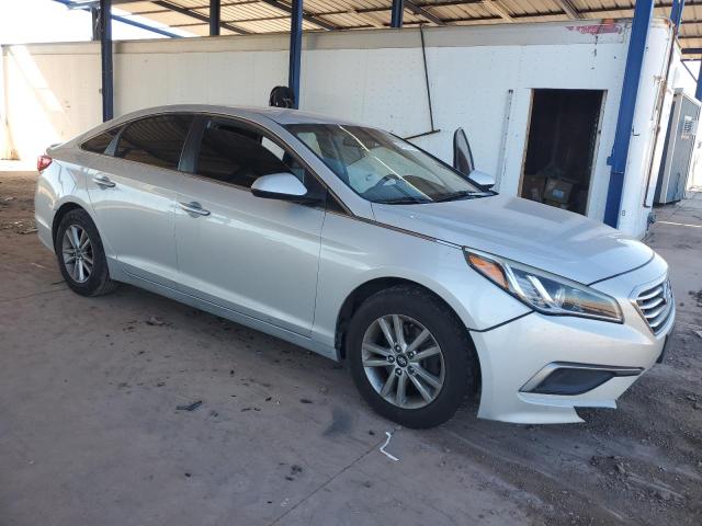 Photo 4 from auction – 2017 HYUNDAI SONATA SE with VIN 5NPE24AF8HH443487