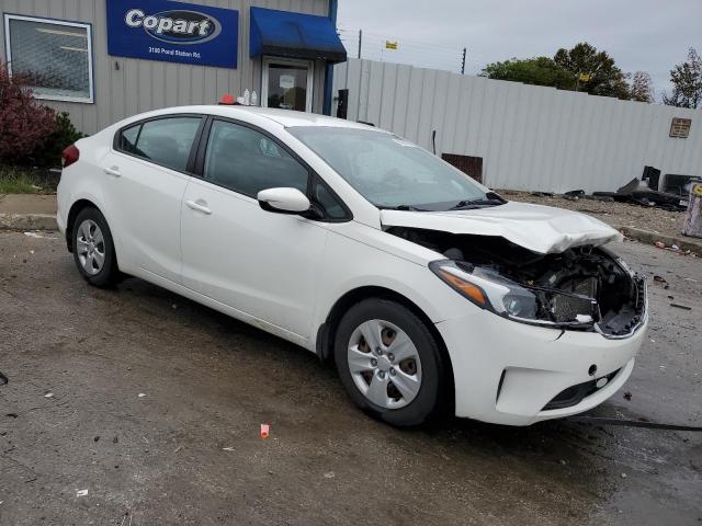Photo 4 from auction – 2017 KIA FORTE LX with VIN 3KPFK4A70HE086713