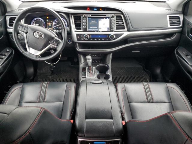 Photo 8 from auction – 2019 TOYOTA HIGHLANDER with VIN 5TDJZRFH1KS974615