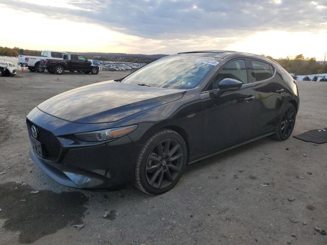 MAZDA 3 PREMIUM 2022 with VIN JM1BPBML5N1509572 - Photo from auction