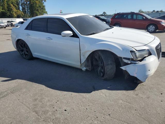 Photo 4 from auction – 2023 CHRYSLER 300 S with VIN 2C3CCABG0PH616697