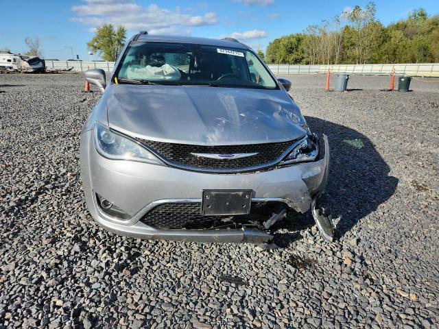 Photo 5 from auction – 2019 CHRYSLER PACIFICA T with VIN 2C4RC1EG1KR599915