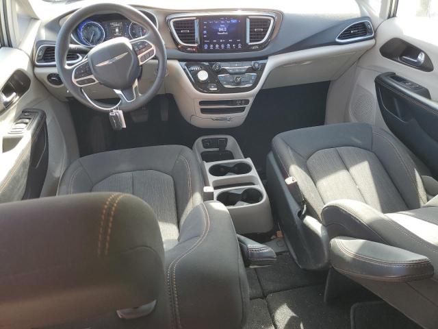 Photo 8 from auction – 2017 CHRYSLER PACIFICA T with VIN 2C4RC1DG7HR501139