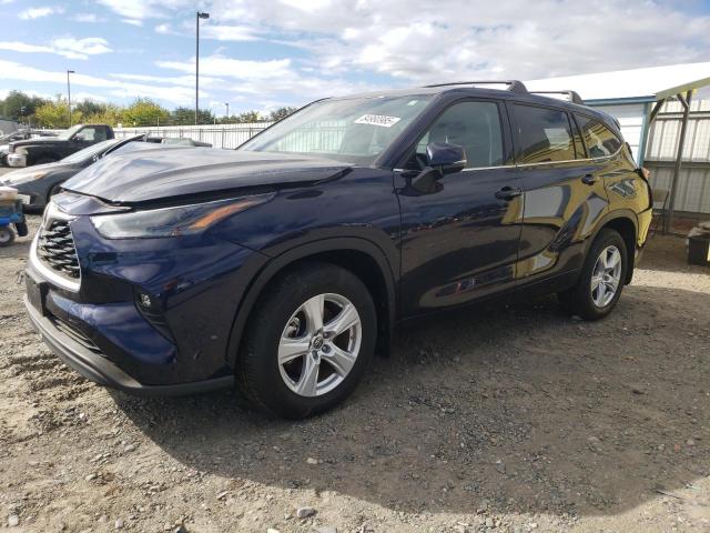 TOYOTA HIGHLANDER 2022 with VIN 5TDBZRBH3NS596683 - Photo from auction