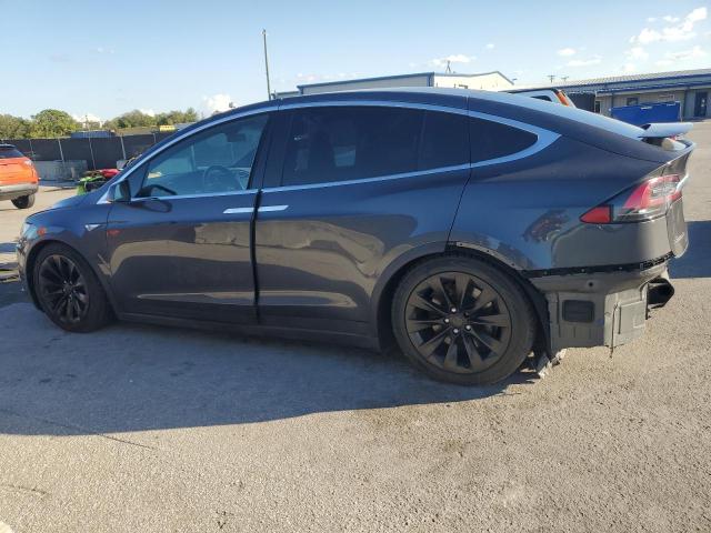 Photo 2 from auction – 2016 TESLA MODEL X with VIN 5YJXCAE22GF004875