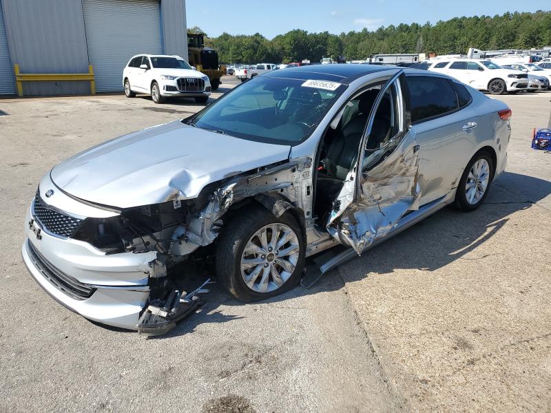 KIA OPTIMA EX 2016 with VIN 5XXGU4L3XGG113155 - Photo from auction