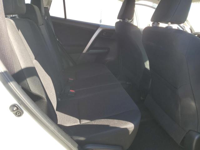 Photo 10 from auction – 2016 TOYOTA RAV4 LE with VIN JTMZFREV4GJ100444