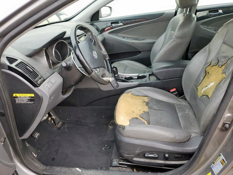Photo 7 from auction – 2012 HYUNDAI SONATA SE with VIN 5NPEC4AC7CH456064