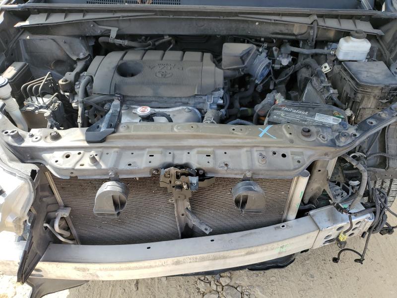 Photo 12 from auction – 2019 TOYOTA HIGHLANDER with VIN 5TDZARFH0KS052525