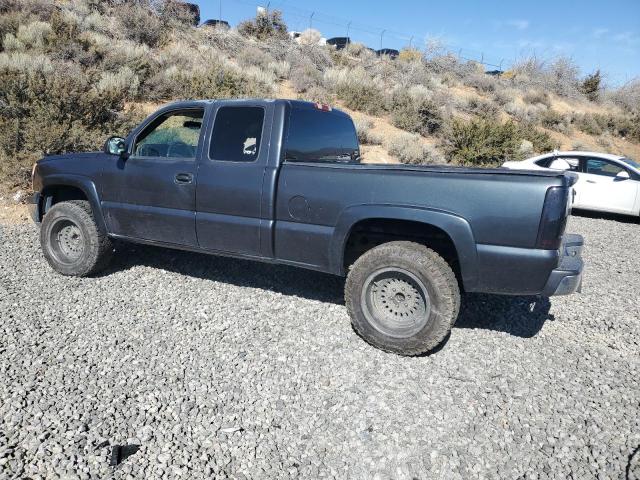 Photo 2 from auction – 2004 CHEVROLET SILVERADO with VIN 1GCEK19T84E355638
