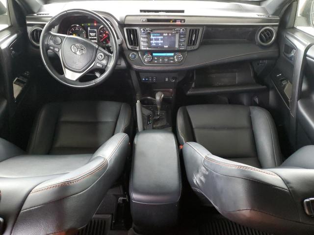Photo 8 from auction – 2018 TOYOTA RAV4 SE with VIN JTMNFREV7JJ179002