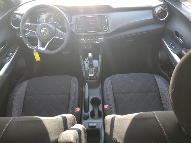 Photo 8 from auction – 2018 NISSAN KICKS S with VIN 3N1CP5CU2JL526397