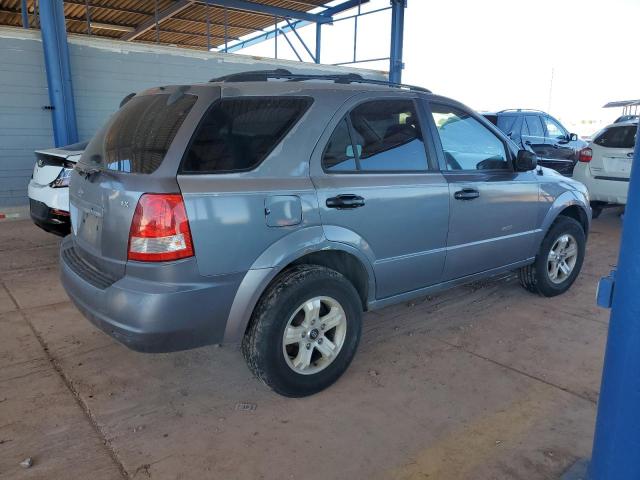 Photo 3 from auction – 2005 KIA SORENTO EX with VIN KNDJC733555363298