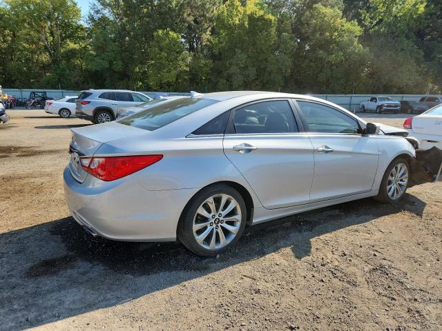 Photo 3 from auction – 2013 HYUNDAI SONATA SE with VIN 5NPEC4AC9DH546446